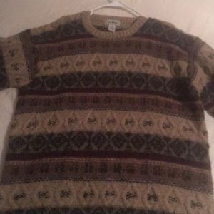 L.L. Bean Sweater size Large